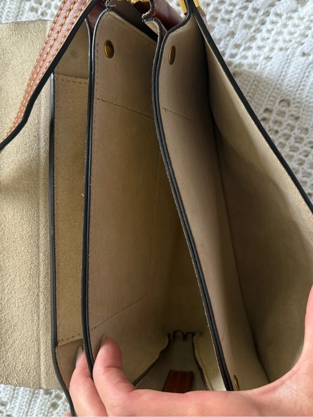 Chloe - Small Leather Crossbody Bag in Brown